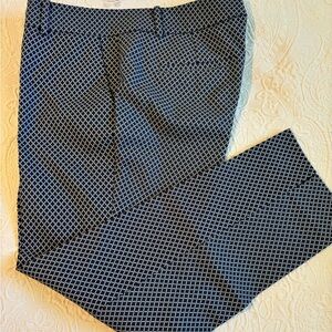 Ann Taylor Navy/White Geo Print Ankle Pant